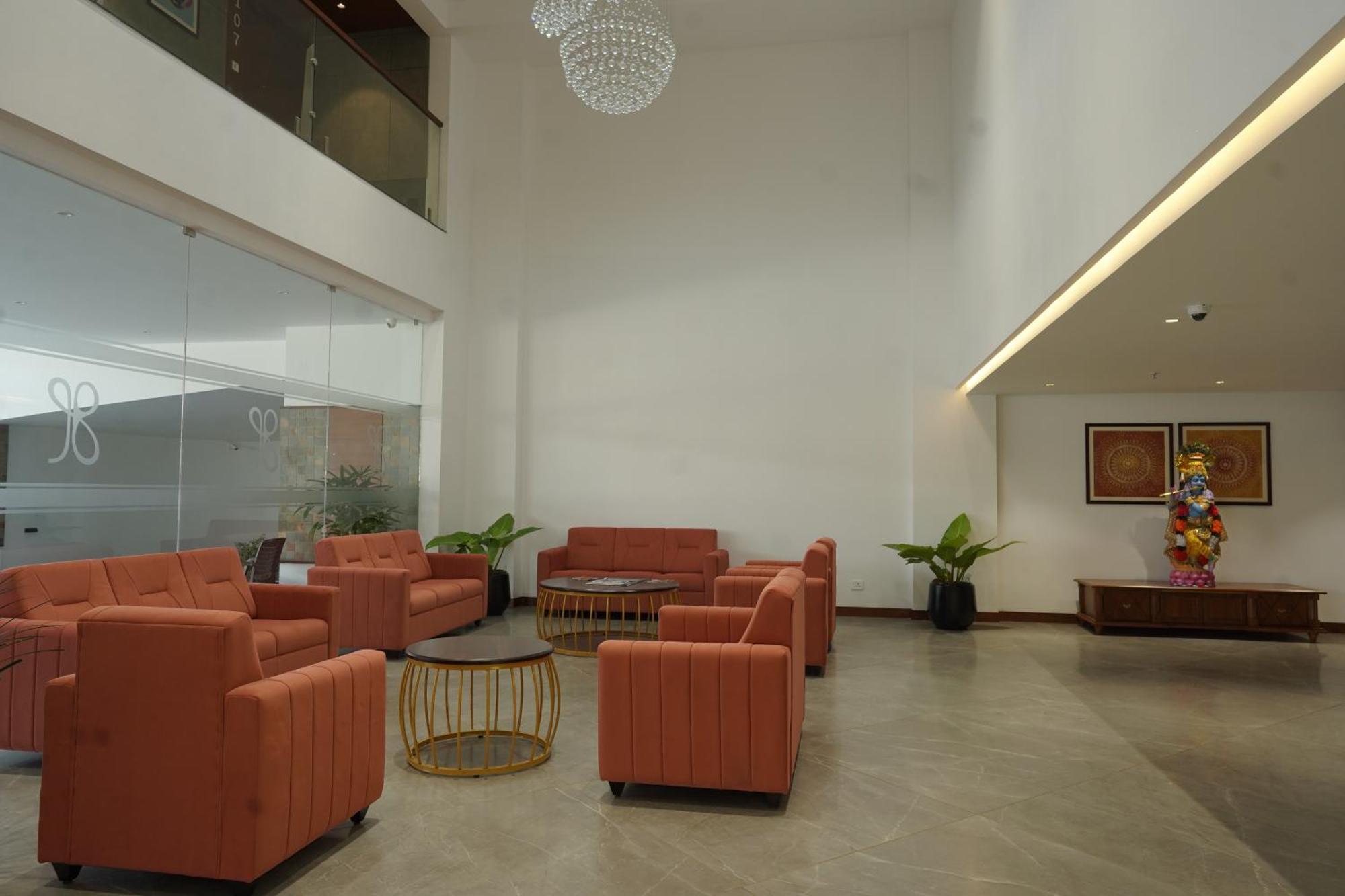 Gokulam Park Guruvayur Hotel Bagian luar foto